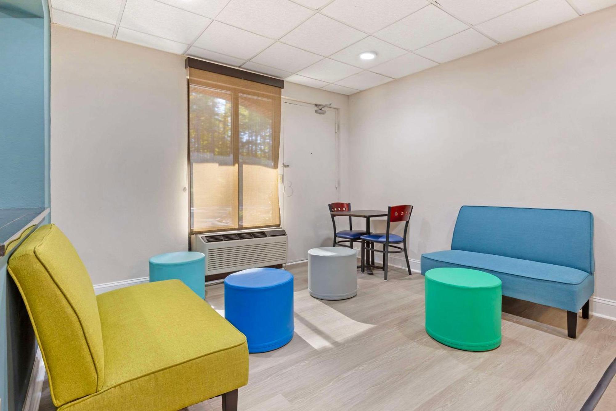 Clarion Pointe Research Triangle Park Durham Ξενοδοχείο Εξωτερικό φωτογραφία