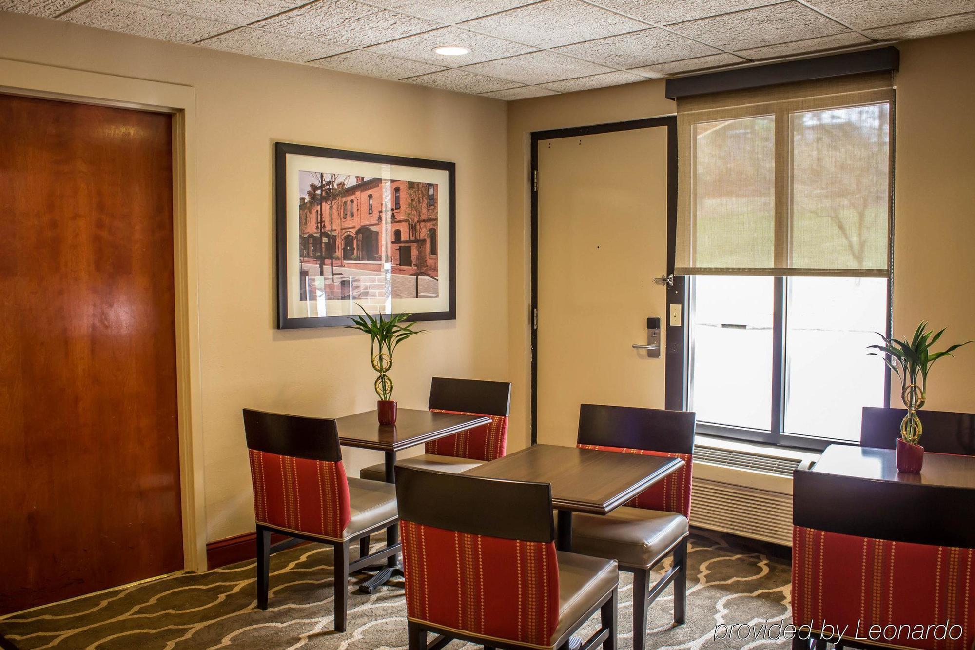 Clarion Pointe Research Triangle Park Durham Ξενοδοχείο Εξωτερικό φωτογραφία